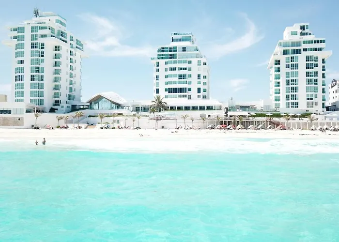 Oleo Cancun Playa All Inclusive Resort